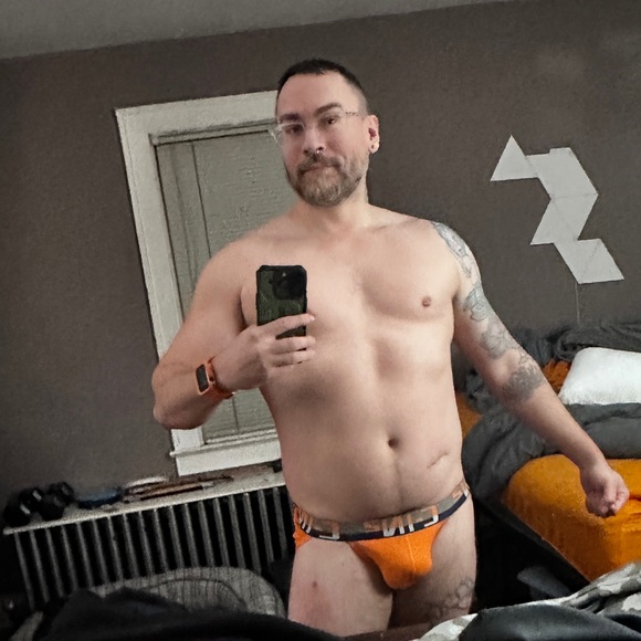 Meet your Posher, Cole - Picture 15 of 16